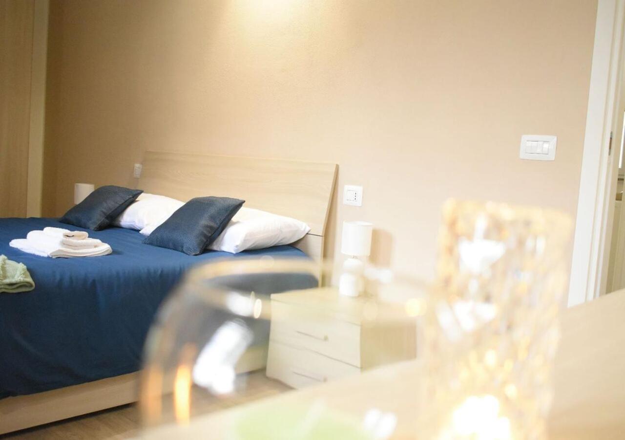Casa Peschiera-Linate-Milano Appartement Peschiera Borromeo Buitenkant foto